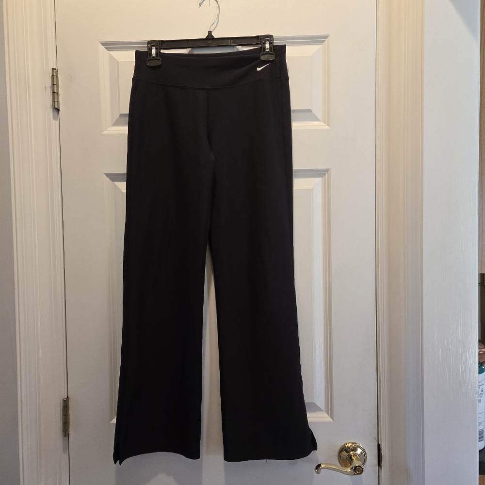 Nike Wide Leg Pants Women's S Kick Flare Bootcut Mid Rise Black Slit Yoga Swoosh